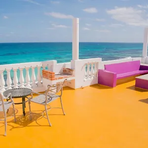 Elena , Isla Mujeres Mexique